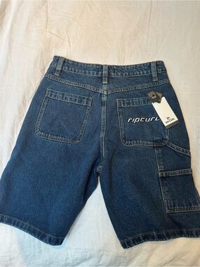 Cutest y2k ripcurl shorts